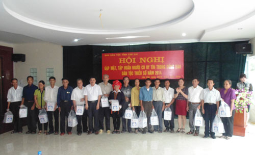 Tập huấn người có uy tín trong đồng bào dân tộc thiểu số ảnh 1